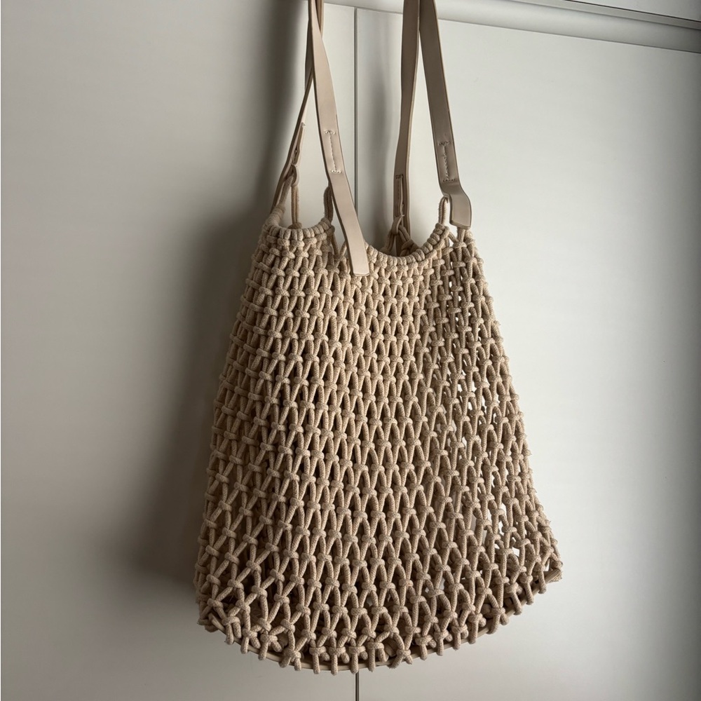 Beige Macramé Tote Bag with Leather Straps